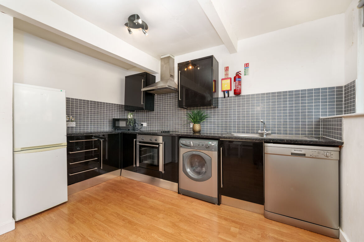 359 Crookesmoor Road, Flat 3 Image 3